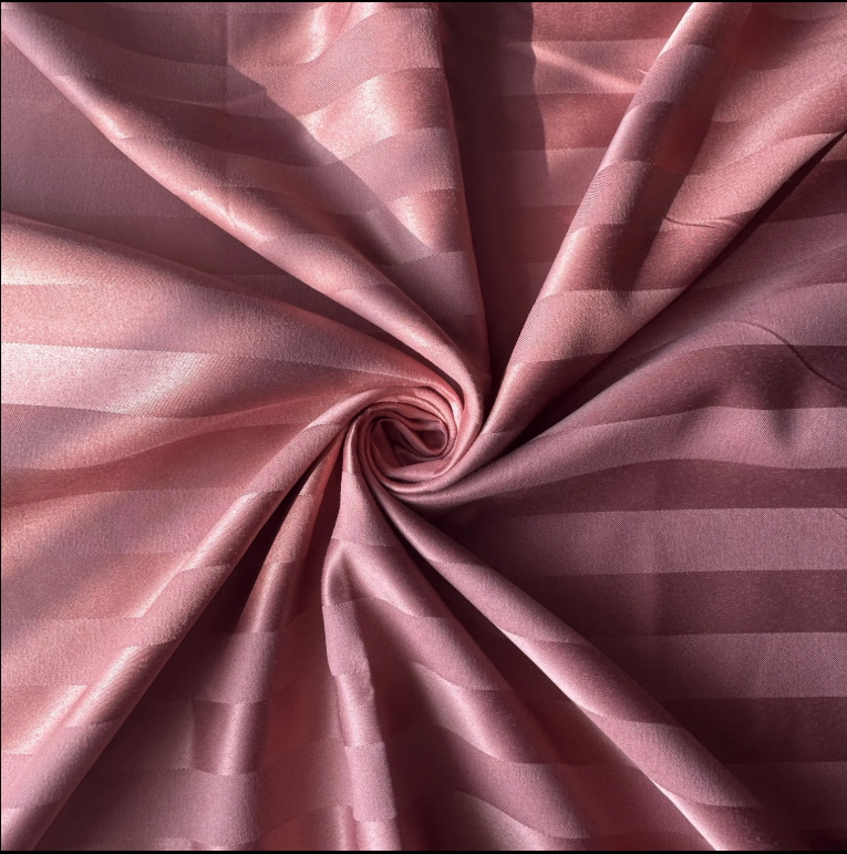 100% polyesterová žakárová tkanina