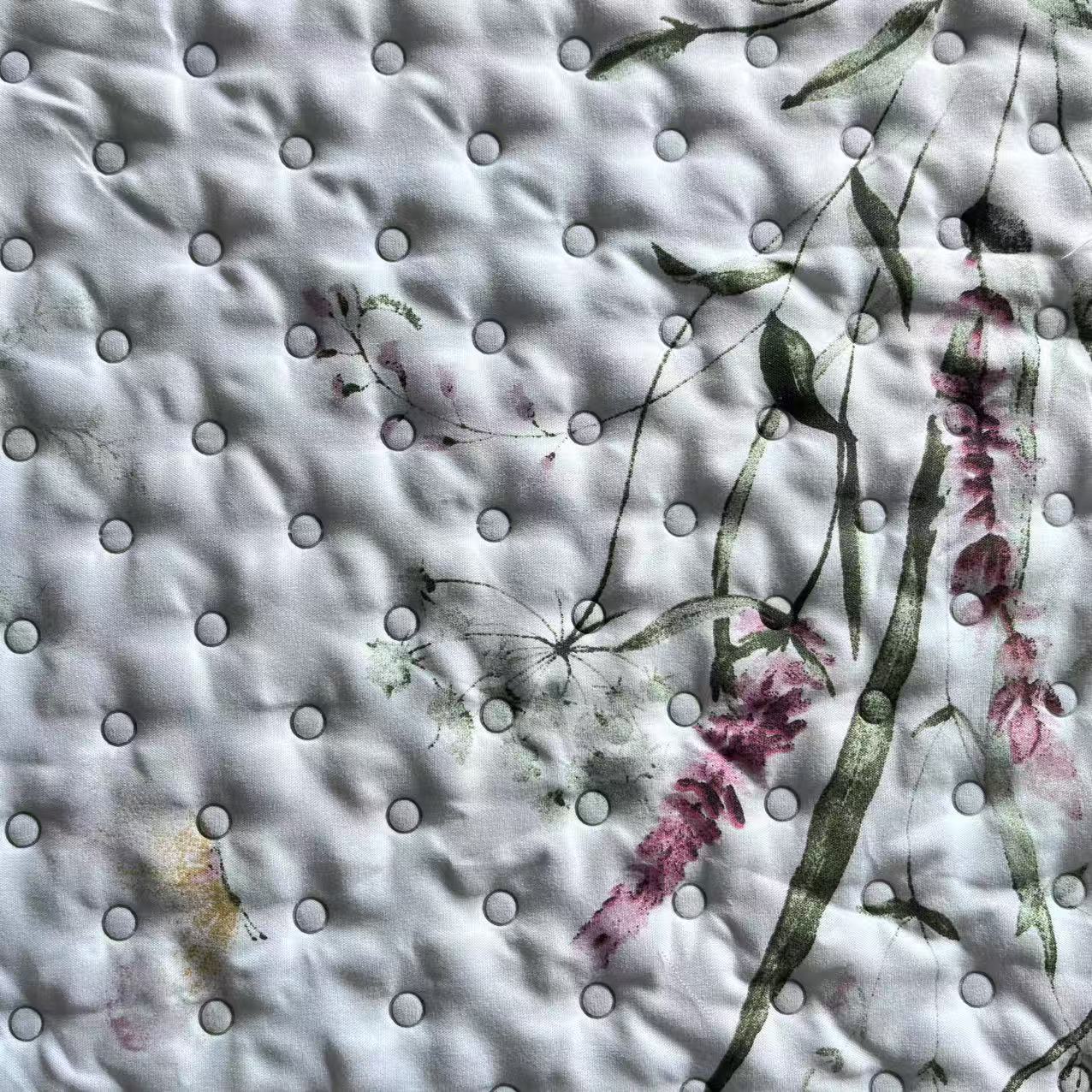 Ultrazvuková tkanina s disperznou potlačou z mikrovlákna